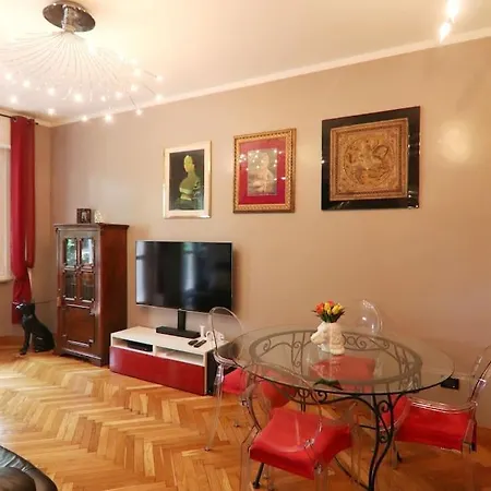 La Dolce Vita Luxury Apartment-Via Solari-3